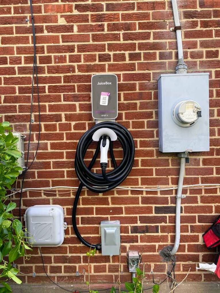 Tesla Wall Connector vs. Universal Level 2 Chargers
